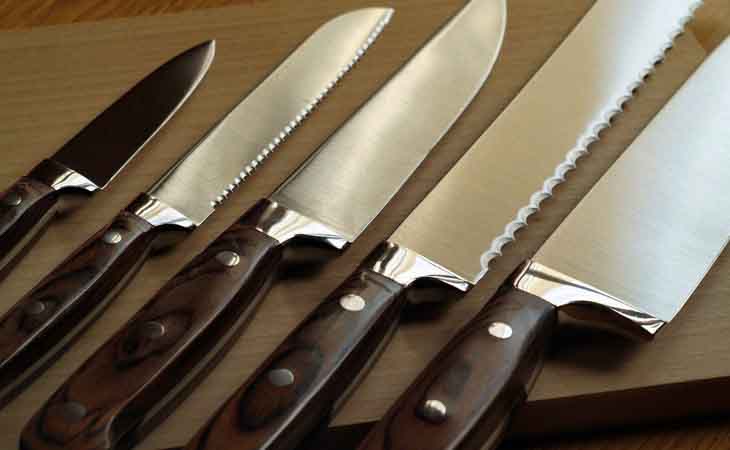 Juego de cuchillos Arcos 4 piezas: Cuchillo chef, cuchillo cocina, cuchillo  verduras y tijera